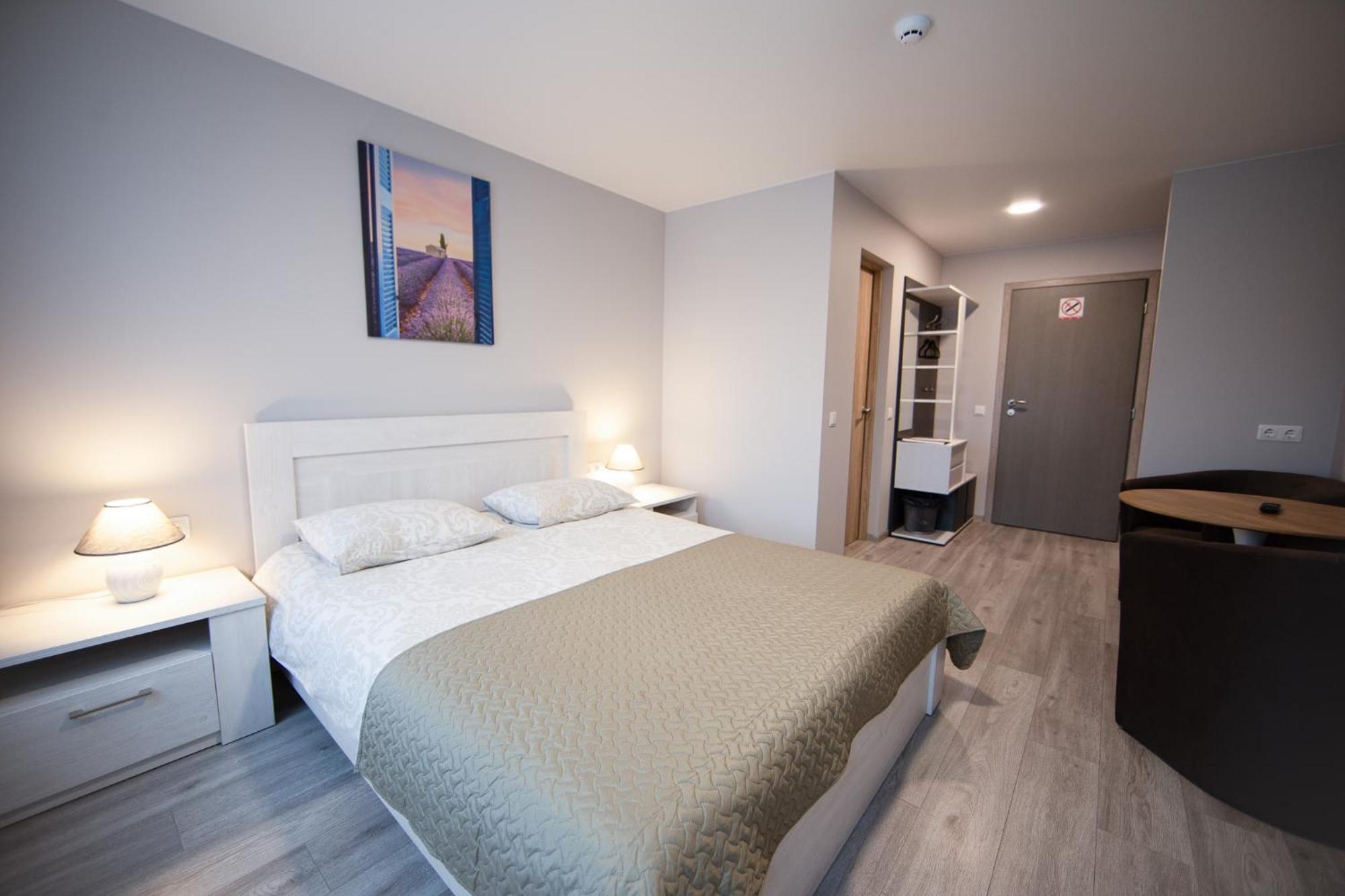 Dzukija Hotel Olita Zewnętrze zdjęcie